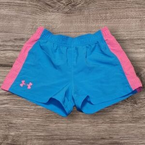 UNDER ARMOUR LIGHTWEIGHT ATHLETIC SHORTS